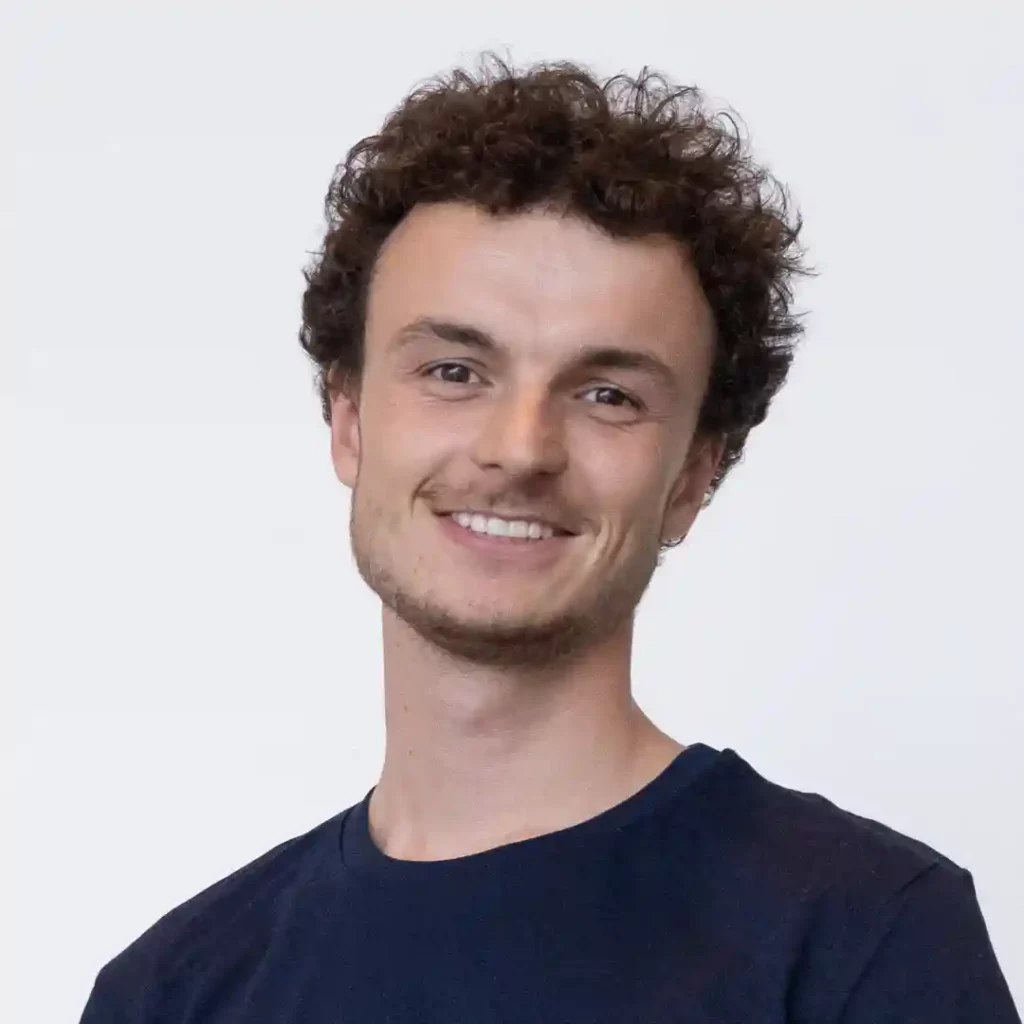Portrait professionnel de Maxime Lascaud, Partnership Manager et membre de l’équipe de la startup Fline
